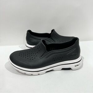 Skechers Foamies Gowalk 5-Easy Going Loafer Black Athletic Shoes Size 11 Black